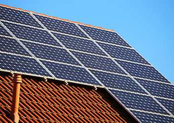 Instalación solar en el techo