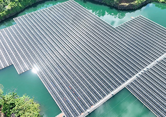 Soporte flotante solar
