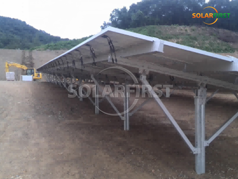 Central eléctrica solar terrestre de 15 MWp en Japón
