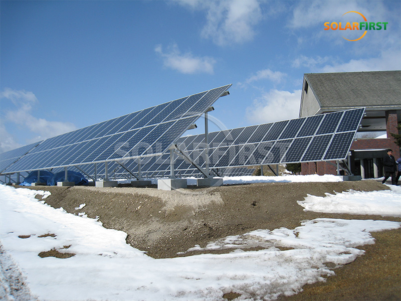 Central eléctrica solar terrestre de 477 kWp en Japón
