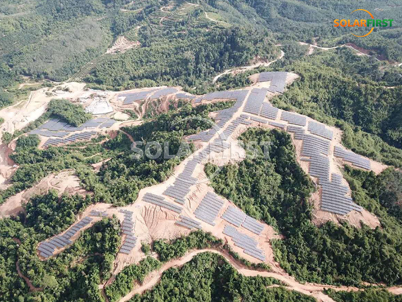 Central eléctrica solar terrestre de 49 MWp en Malasia