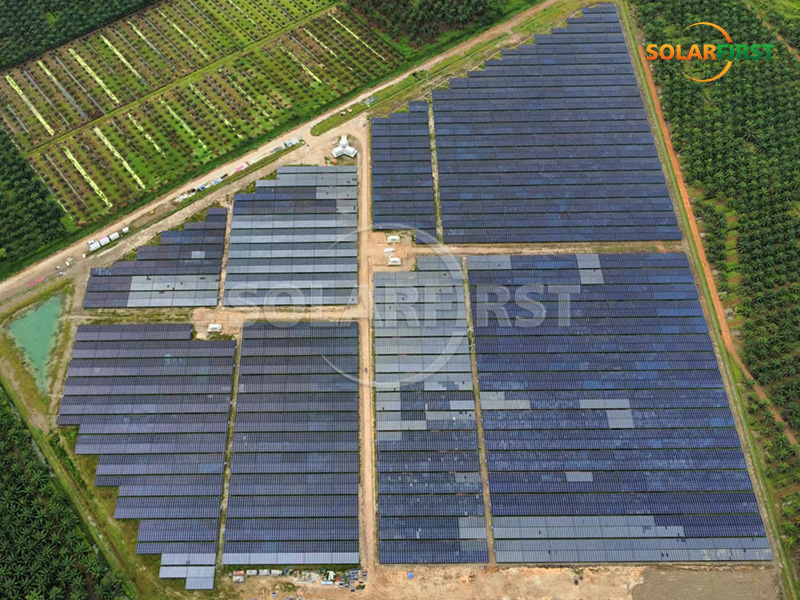 Central eléctrica solar terrestre de 20 MWp en Malasia