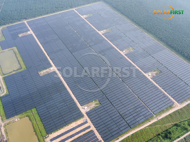 Central eléctrica solar terrestre de 75 MWp en Malasia