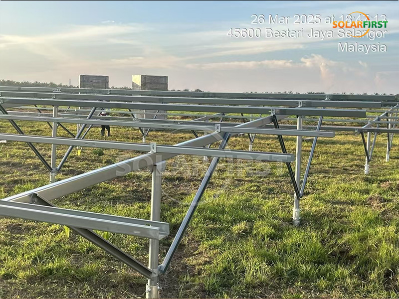 Central eléctrica solar terrestre de 40 MWp en Malasia
