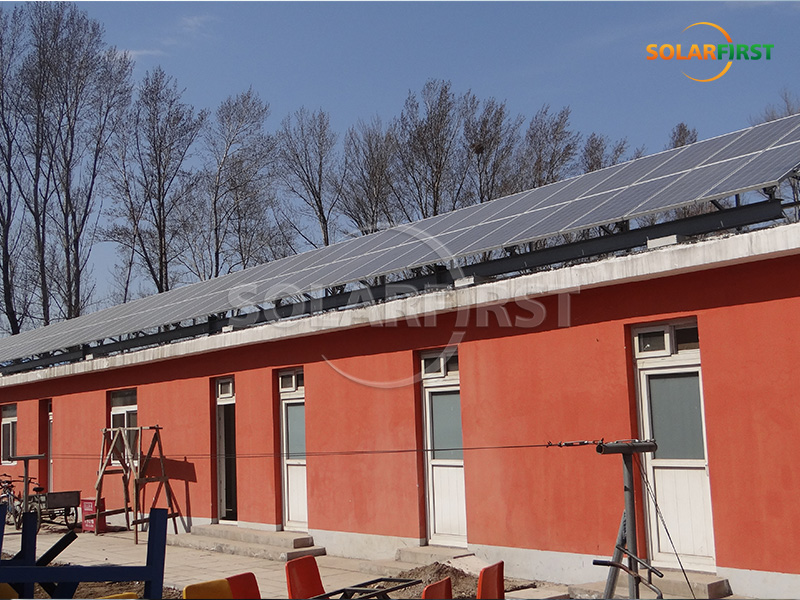 Central eléctrica solar de 20 kWp con techo de hormigón en China