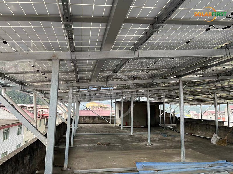 Central eléctrica solar de 10 MWp con techo de hormigón en China