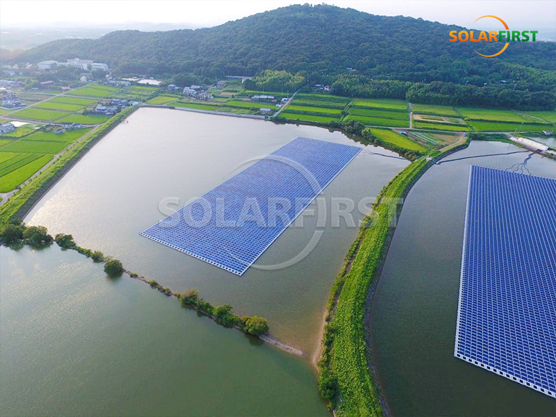 Central eléctrica fotovoltaica flotante de 8 MWp en Tailandia