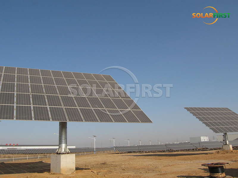 Solución de seguimiento de doble eje de 280 kWp en China