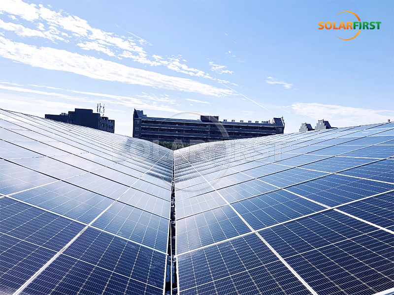 Solución de techo solar fotovoltaico integrado en edificios (BIPV) en China
