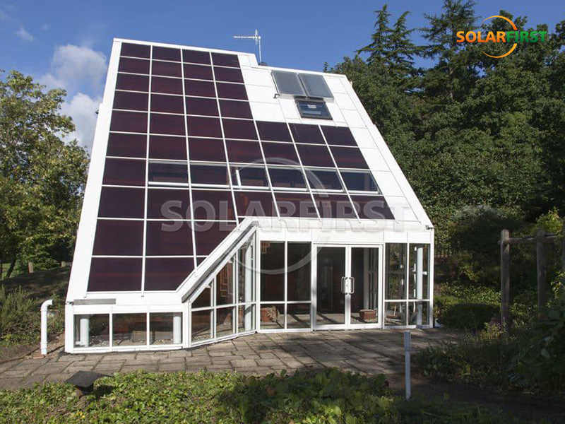 Solución de invernadero solar fotovoltaico integrado en edificios (BIPV) de 50 m² en el Reino Unido.
