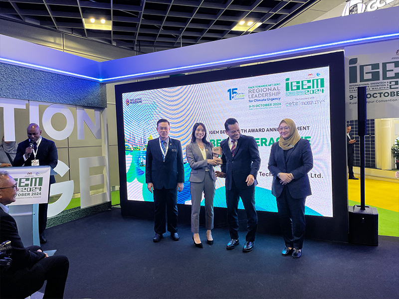 SOLAR FIRST gana el premio al 'MEJOR STAND INTERACTIVO' en IGEM 2024.