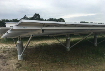 13mw phc proyecto de tierra solar instalación finalizada