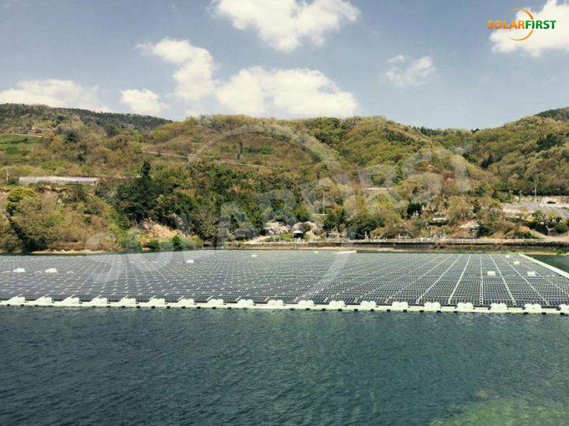 proyecto de central fotovoltaica flotante de 5 mwp en japón
