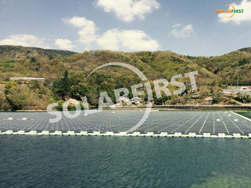 llevarte a conocer la estación de energía fotovoltaica flotante de la superficie del agua
